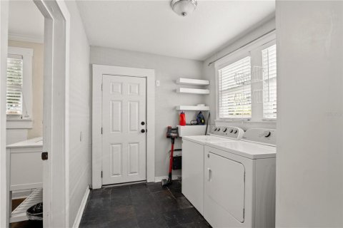 Villa ou maison à louer à Tampa, Floride: 3 chambres, 100.89 m2 № 2415303 - photo 20