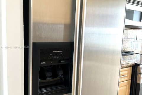 Купить кондоминиум в Санни-Айлс-Бич, Флорида 2 спальни, 140м2, № 2043849 - фото 9