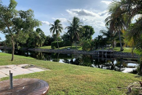 Casa en venta en Margate, Florida, 2 dormitorios, 130.06 m2 № 2318085 - foto 30