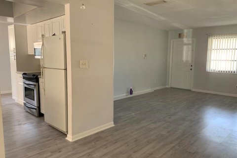 Casa en venta en Margate, Florida, 2 dormitorios, 130.06 m2 № 2318085 - foto 7