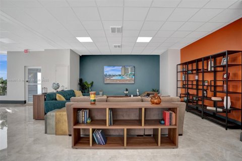 Copropriété à louer à Hallandale Beach, Floride: 1 chambre, 77.67 m2 № 1940502 - photo 14