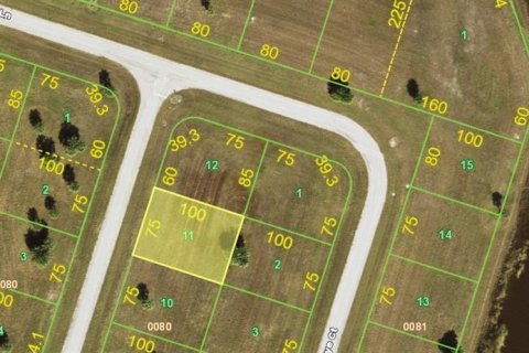 Terreno en venta en Placida, Florida № 2206039 - foto 2