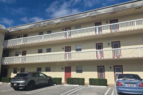 Condo à Lauderhill, Floride, 1 chambre  № 2079648