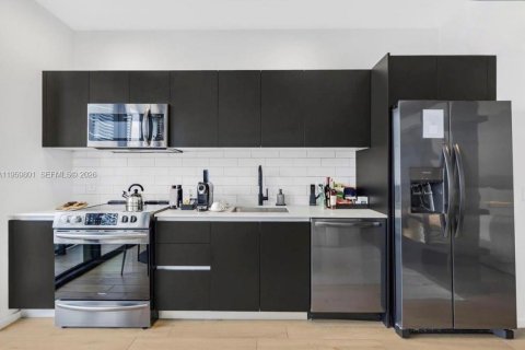 Appartement à louer à Miami, Floride: 39.95 m2 № 2080679 - photo 4