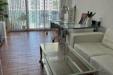 Copropriété à vendre à Sunny Isles Beach, Floride: 1 chambre, 93.37 m2 № 1709523 - photo 7