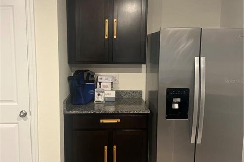 Casa en alquiler en Dade City, Florida, 4 dormitorios, 220.46 m2 № 1850018 - foto 6