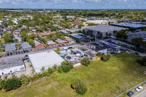 Propiedad comercial en venta en Fort Lauderdale, Florida № 2057264 - foto 23