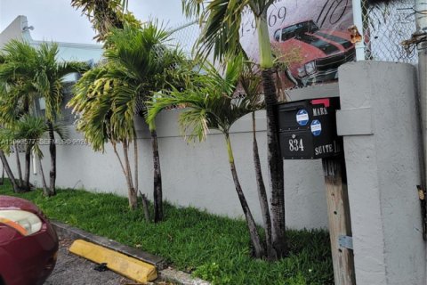 Propiedad comercial en venta en Fort Lauderdale, Florida № 2057264 - foto 5