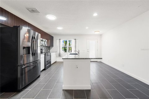 Villa ou maison à vendre à Sarasota, Floride: 3 chambres, 124.3 m2 № 1631956 - photo 6