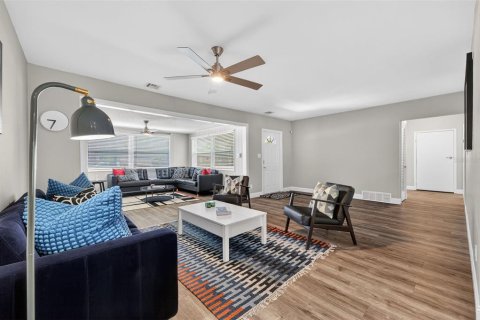 Casa en venta en Sarasota, Florida, 3 dormitorios, 142.88 m2 № 2206078 - foto 8