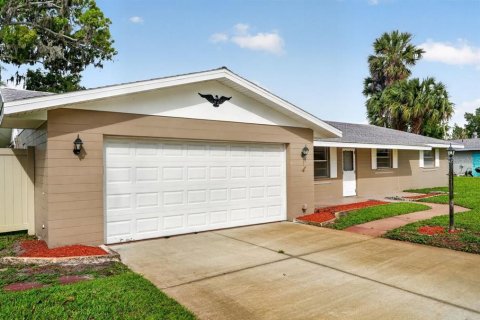 Casa en venta en South Daytona, Florida, 3 dormitorios, 157 m2 № 2156374 - foto 2