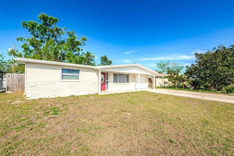House in Holiday, Florida 3 bedrooms, 96.62 sq.m. № 1583478 - photo 5