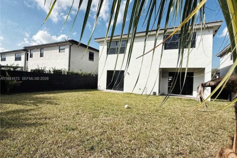 Снять в аренду виллу или дом в Майами-Лейкс, Флорида 5 спален, 283.35м2, № 1999843 - фото 17