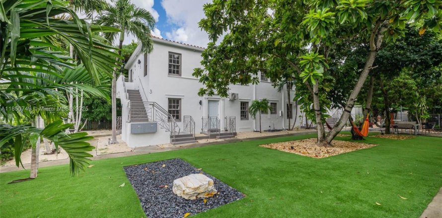 Studio à Miami Beach, Floride № 1872416