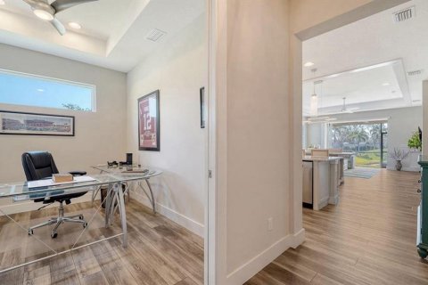 Villa ou maison à vendre à Sarasota, Floride: 2 chambres, 146.69 m2 № 1866653 - photo 5