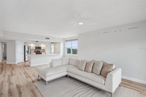 Condominio en venta en Largo, Florida, 3 dormitorios, 170.57 m2 № 1532277 - foto 20