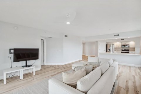 Condominio en venta en Largo, Florida, 3 dormitorios, 170.57 m2 № 1532277 - foto 19