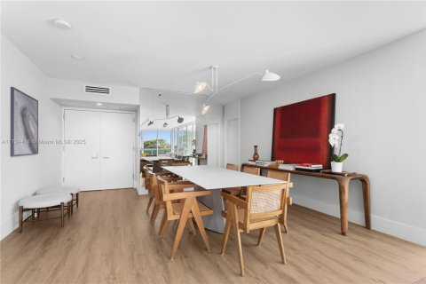 Купить кондоминиум в Майами, Флорида 2 спальни, 157.93м2, № 1956964 - фото 9