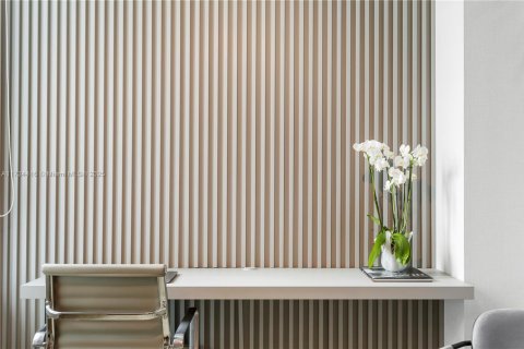 Купить кондоминиум в Майами, Флорида 2 спальни, 157.93м2, № 1956964 - фото 22