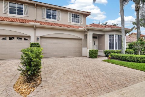 Townhouse in Palm Beach Gardens, Florida 3 bedrooms, 136.66 sq.m. № 2088158 - photo 6