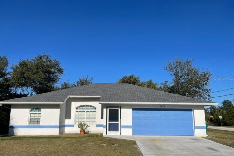 Casa en venta en Port Charlotte, Florida, 3 dormitorios, 121.89 m2 № 1521640 - foto 1