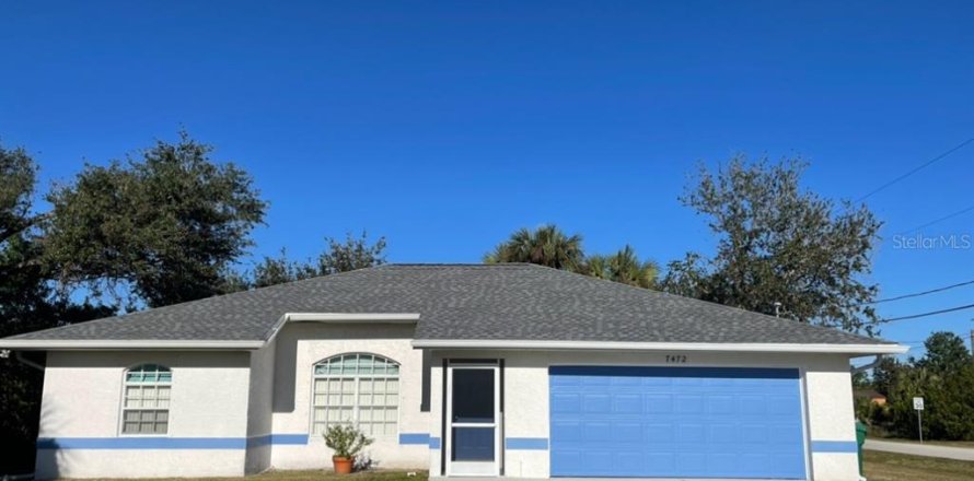 Casa en Port Charlotte, Florida 3 dormitorios, 121.89 m2 № 1521640