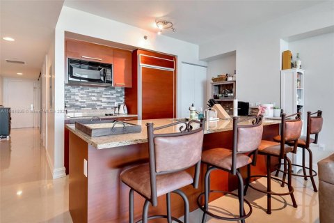 Condominio en venta en Hallandale Beach, Florida, 1 dormitorio, 78.41 m2 № 1694385 - foto 23