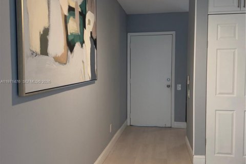 Condominio en alquiler en Oakland Park, Florida, 2 dormitorios, 63.55 m2 № 2034004 - foto 17