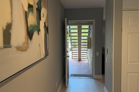 Condominio en alquiler en Oakland Park, Florida, 2 dormitorios, 63.55 m2 № 2034004 - foto 16