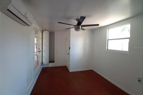 Villa ou maison à vendre à South Pasadena, Floride: 2 chambres, 105.91 m2 № 1642545 - photo 30