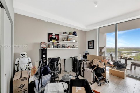 Снять в аренду кондоминиум в Норт-Майами-Бич, Флорида 2 спальни, 162.58м2, № 1988287 - фото 16