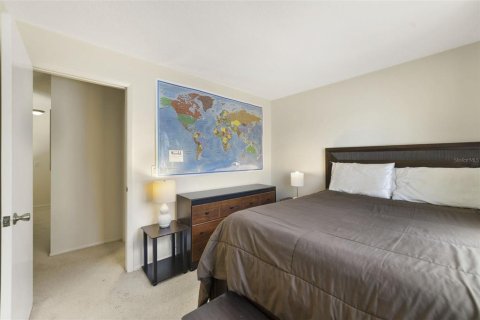 Townhouse in Longwood, Florida 3 bedrooms, 129.69 sq.m. № 1840294 - photo 12