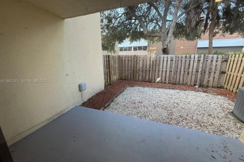 Снять в аренду кондоминиум в Майами, Флорида 2 спальни, 125.05м2, № 1987889 - фото 19