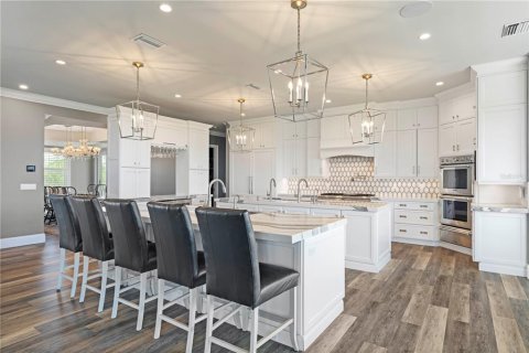 House in Port Charlotte, Florida 7 bedrooms, 771.46 sq.m. № 1447553 - photo 7