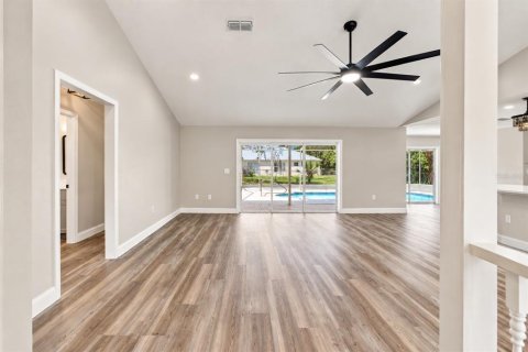 Villa ou maison à vendre à Spring Hill, Floride: 3 chambres, 158.21 m2 № 2390908 - photo 3