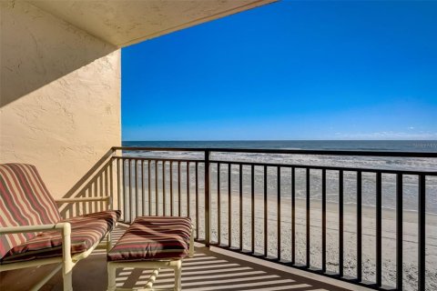 Condo in New Smyrna Beach, Florida, 2 bedrooms  № 1719259 - photo 27