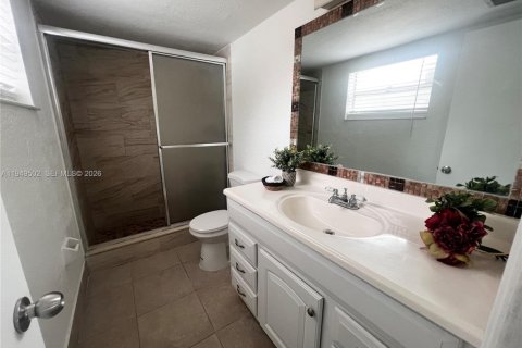 Copropriété à vendre à Coral Springs, Floride: 2 chambres, 93.46 m2 № 2005904 - photo 16