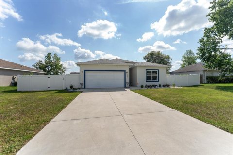 Villa ou maison à vendre à Ocala, Floride: 4 chambres, 185.15 m2 № 1746482 - photo 2