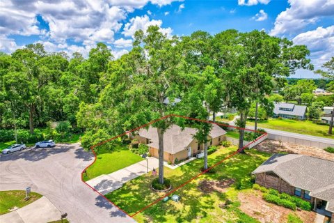 House in Ocala, Florida 4 bedrooms, 198.07 sq.m. № 1754937 - photo 3