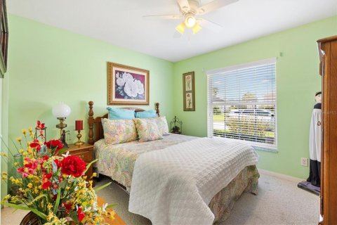 House in Summerfield, Florida 2 bedrooms, 142.98 sq.m. № 1884359 - photo 17