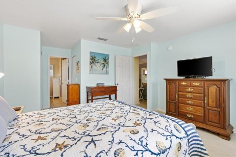 House in Summerfield, Florida 2 bedrooms, 142.98 sq.m. № 1884359 - photo 14