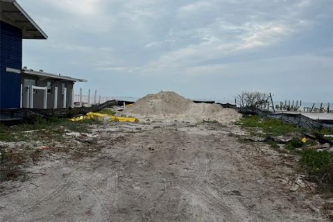 Terreno en venta en Anna Maria, Florida № 1676020 - foto 1