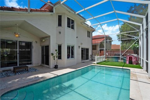 House in Davie, Florida 4 bedrooms, 235.41 sq.m. № 1842361 - photo 14