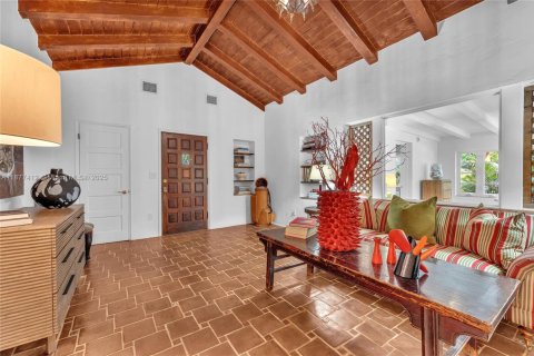 House in Hollywood, Florida 4 bedrooms, 244.33 sq.m. № 1930244 - photo 13
