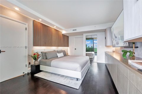 Condo in Miami Beach, Florida, 2 bedrooms  № 2186152 - photo 28