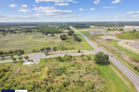Terreno en venta en Zephyrhills, Florida № 1816288 - foto 13