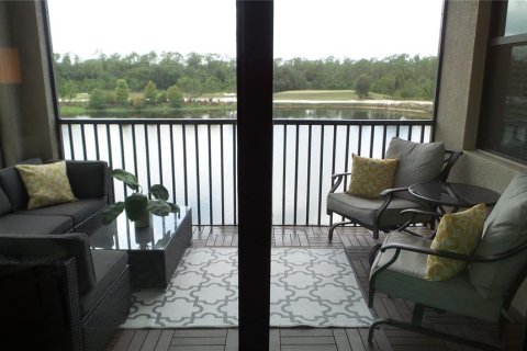 Condo in Bradenton, Florida, 2 bedrooms in LAKEWOOD NATIONAL  № 1885823 - photo 23