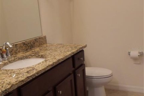 Condo in Bradenton, Florida, 2 bedrooms in LAKEWOOD NATIONAL  № 1885823 - photo 10