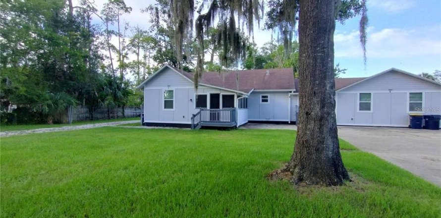 Apartment in Bunnell, Florida 4 bedrooms, 125.98 sq.m. № 2209332