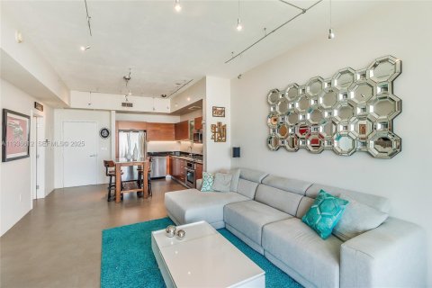 Купить кондоминиум в Майами, Флорида 1 спальня, 68.28м2, № 1994716 - фото 10